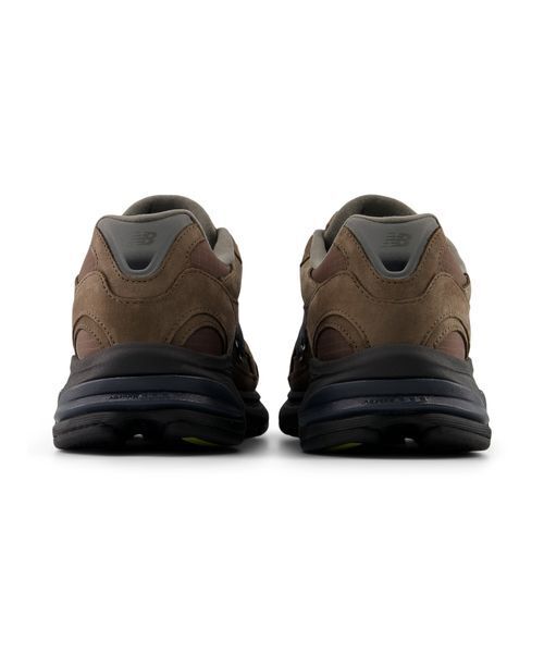 NEW BALANCE(ニューバランス)の「【New Balance】2010(スニーカー・レディース・ブラウン・23/24/25/24.5/23.5)」の3枚目の写真