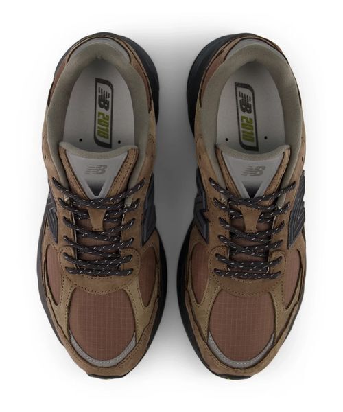 NEW BALANCE(ニューバランス)の「【New Balance】2010(スニーカー・レディース・ブラウン・23/24/25/24.5/23.5)」の2枚目の写真