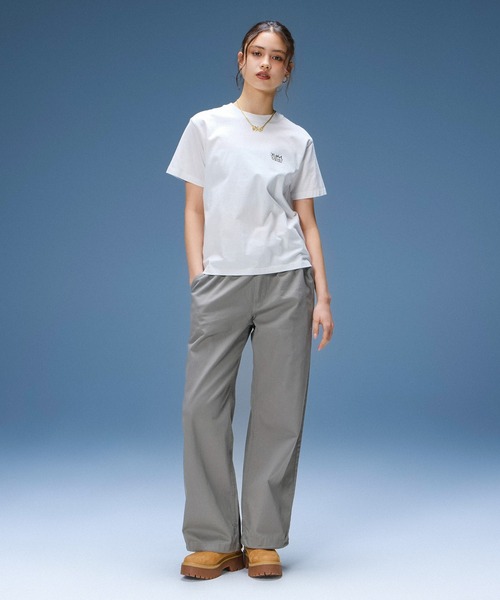 X-girl(エックスガール)の「ROSE AND LOGO S/S TEE(Tシャツ/カットソー・レディース・ブラック/ホワイト・S/M/L)」の4枚目の写真