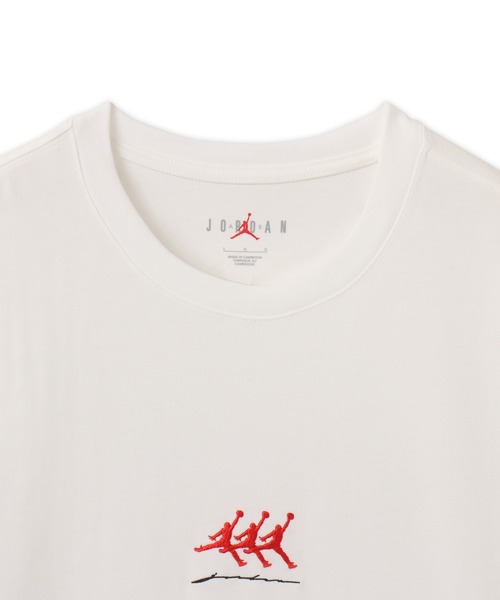 JORDAN BRAND（ジョーダンブランド）の「JORDAN BRAND M J FLT GFX OVSZ SS CREW / ジョーダン ブランド ジョーダン FLT GFX OVSZ ショートスリーブ クルー / NIKE【SP】（Tシャツ/カットソー・メンズ・ブラック/ホワイト・XXL/XL/L/M/S）」の5枚目の写真