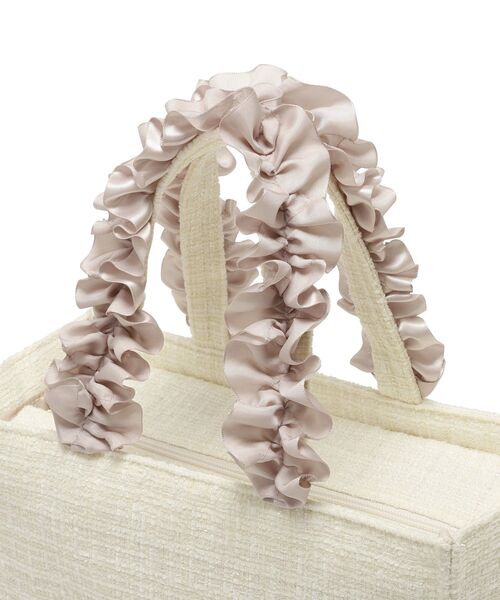 Maison de FLEUR（メゾンドフルール）の「ツイードフリルハンドルスクエアトートバッグ（トートバッグ・レディース・ピンク/アイボリー/ブラック・FREE）」の14枚目の写真