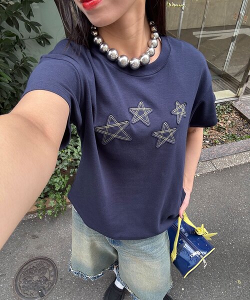 [2‑SIZE 展開] Star Wappen Tee — футболка с нашивкой 'Star Wappen' (2 размера)