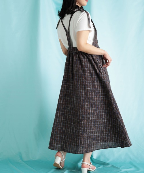 Ruwan yu(ルワンユー)の「チェック柄リボンショルダーVネックジャンパースカート【大きいサイズ対応】(ワンピース・レディース・ブラウン・L/LL/3L/4L)」の11枚目の写真