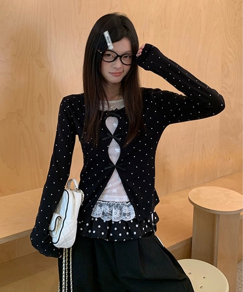 AsheKsha(アシクシャ)の「ブラックドットのタイトトップス(Tシャツ/カットソー・レディース・ブラック・M)」の14枚目の写真