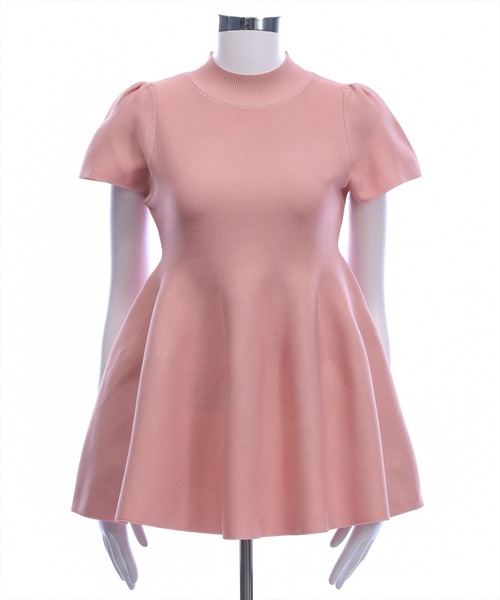 CLEAR BASIC（クリアベーシック）の「裾フレア半袖ニットチュニック［骨格ウェーブ/ミニ丈/フェミニン］（ニット/セーター・レディース・アイボリー/ブラック/レッド/ピンク/イエロー/グレイッシュベージュ・F）」の5枚目の写真