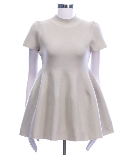 CLEAR BASIC（クリアベーシック）の「裾フレア半袖ニットチュニック［骨格ウェーブ/ミニ丈/フェミニン］（ニット/セーター・レディース・アイボリー/ブラック/レッド/ピンク/イエロー/グレイッシュベージュ・F）」の17枚目の写真