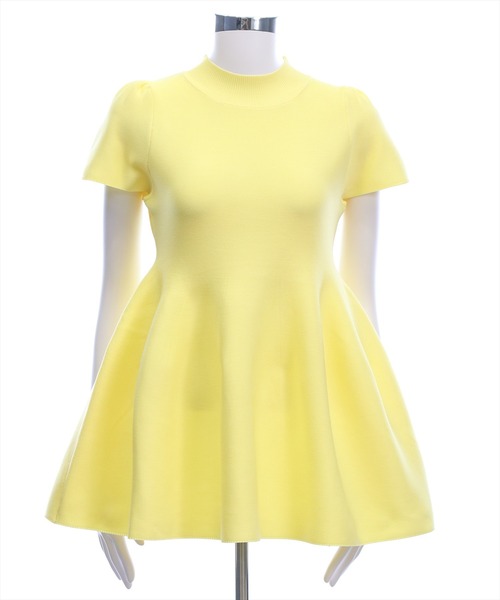 CLEAR BASIC（クリアベーシック）の「裾フレア半袖ニットチュニック［骨格ウェーブ/ミニ丈/フェミニン］（ニット/セーター・レディース・アイボリー/ブラック/レッド/ピンク/イエロー/グレイッシュベージュ・F）」の19枚目の写真