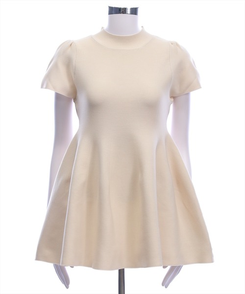 CLEAR BASIC（クリアベーシック）の「裾フレア半袖ニットチュニック［骨格ウェーブ/ミニ丈/フェミニン］（ニット/セーター・レディース・アイボリー/ブラック/レッド/ピンク/イエロー/グレイッシュベージュ・F）」の18枚目の写真