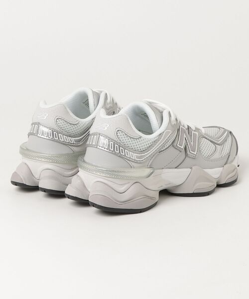 NEW BALANCE(ニューバランス)の「90/60(スニーカー・レディース・シルバー系その他・22.5cm/23.0cm/23.5cm/24.0cm/24.5cm/25.0cm/25.5cm/26.0cm/26.5cm/27.0cm/27.5cm/28.0cm/28.5cm/29.0cm/30.0cm)」の4枚目の写真