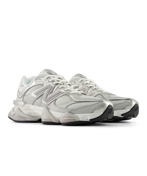 NEW BALANCE(ニューバランス)の「90/60(スニーカー・レディース・シルバー系その他・22.5cm/23.0cm/23.5cm/24.0cm/24.5cm/25.0cm/25.5cm/26.0cm/26.5cm/27.0cm/27.5cm/28.0cm/28.5cm/29.0cm/30.0cm)」の3枚目の写真