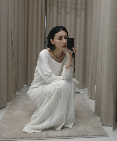 Ameri(アメリ)の「2WAY CRAFT MIX LACE DRESS(ドレス・レディース・ブラック/アイボリー・MEDIUM/SMALL)」の18枚目の写真