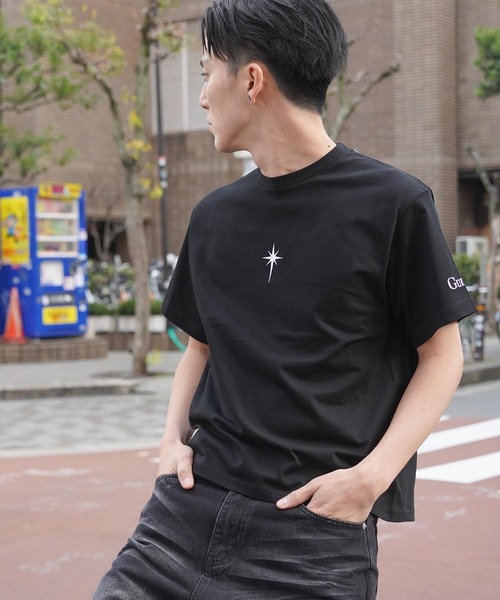 GUIDER(ガイダー)の「【GUIDER】センター コンパス Tee / Center Compass Tee(Tシャツ/カットソー・メンズ・ホワイト/ブラック・S/M/L)」の3枚目の写真