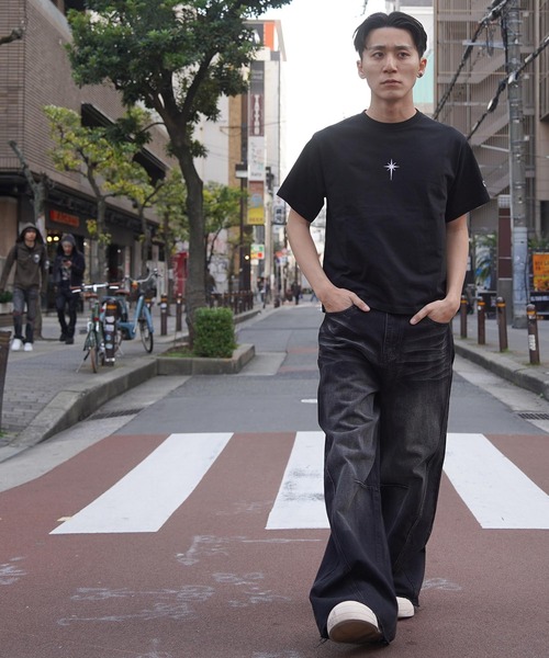 GUIDER(ガイダー)の「【GUIDER】センター コンパス Tee / Center Compass Tee(Tシャツ/カットソー・メンズ・ホワイト/ブラック・S/M/L)」の4枚目の写真