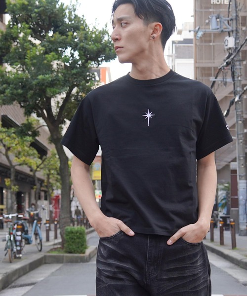GUIDER(ガイダー)の「【GUIDER】センター コンパス Tee / Center Compass Tee(Tシャツ/カットソー・メンズ・ホワイト/ブラック・S/M/L)」の5枚目の写真