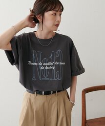 DISCOAT（ディスコート）の「【Enlude】アソート縦長ナンバーロゴTシャツ《ユニセックス》（Tシャツ/カットソー）」