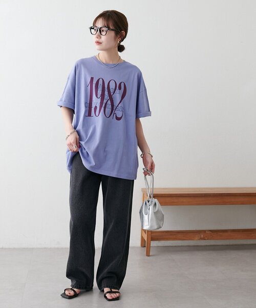 DISCOAT(ディスコート)の「【Enlude】アソート縦長ナンバーロゴTシャツ《ユニセックス》(Tシャツ/カットソー・レディース・ブラウン/パープル/ライトベージュ/ベージュ/チャコールグレー・FREE)」の9枚目の写真