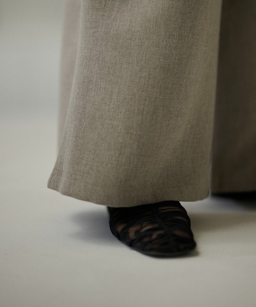 LAULEN（ローレン）の「double tuck belted wide pants /ダブルタック共布ベルト付きワイドパンツ（スラックス・レディース・アイボリー/チャコールグレー/ベージュ・S/M）」の18枚目の写真