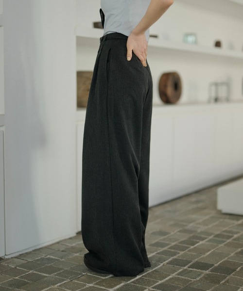 LAULEN（ローレン）の「double tuck belted wide pants /ダブルタック共布ベルト付きワイドパンツ（スラックス・レディース・アイボリー/チャコールグレー/ベージュ・S/M）」の20枚目の写真