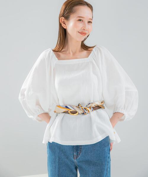 URBAN RESEARCH ROSSO WOMEN(アーバンリサーチ ロッソ)の「キュプラリネンオフショル2WAYブラウス(シャツ/ブラウス・レディース・ネイビー/ホワイト・FREE)」の11枚目の写真