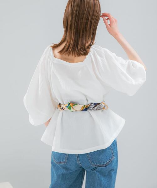 URBAN RESEARCH ROSSO WOMEN(アーバンリサーチ ロッソ)の「キュプラリネンオフショル2WAYブラウス(シャツ/ブラウス・レディース・ネイビー/ホワイト・FREE)」の12枚目の写真