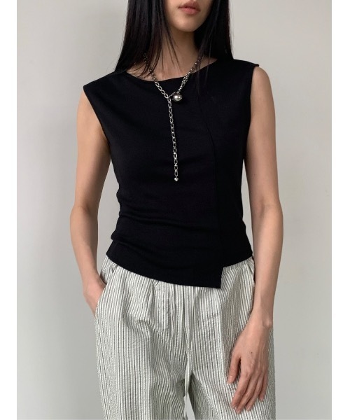 Didot.showroom（ディドット ショールーム）の「アンバランスボートネックタンク（タンクトップ・レディース・グレー/アイボリー/ブラック・FREE）」の3枚目の写真
