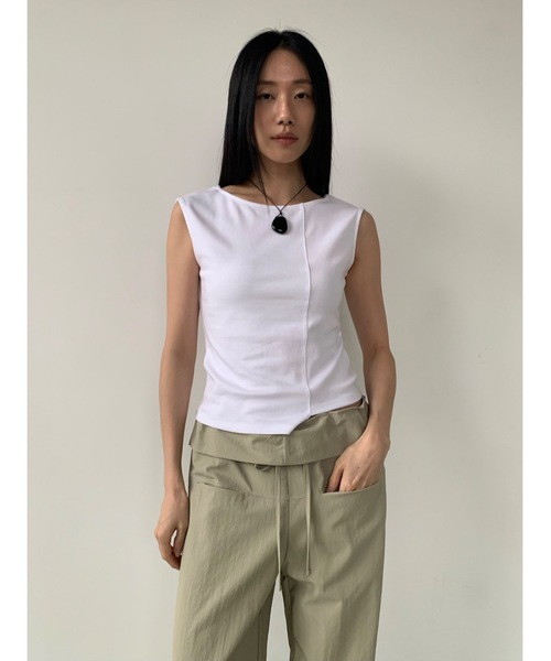 Didot.showroom（ディドット ショールーム）の「アンバランスボートネックタンク（タンクトップ・レディース・グレー/アイボリー/ブラック・FREE）」の8枚目の写真