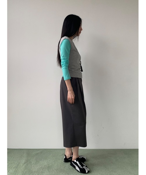 Didot.showroom（ディドット ショールーム）の「アンバランスボートネックタンク（タンクトップ・レディース・グレー/アイボリー/ブラック・FREE）」の11枚目の写真