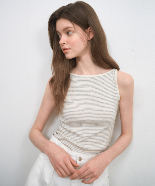 WEDNESDAYOASISFORWOMEN(ウェンズデー オアシス フォー ウーマン)の「シアピンストライプスリーブレス_IVORY(W25-TP27)(Tシャツ/カットソー・レディース・アイボリー・OS)」の2枚目の写真