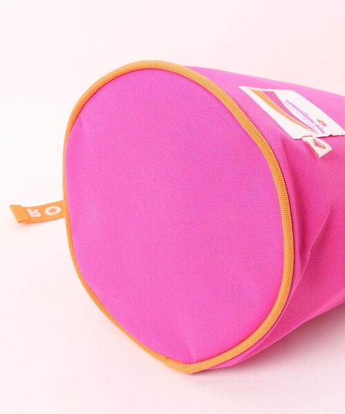 ROXY(ロキシー)の「ROXY x HAWAIIAN AIRLINES BAG バケツ型ショルダートートバッグ 【2026年夏モデル】/ロキシーハワイアンエアラインコラボ(ショルダーバッグ・レディース・マルチ/ピンク・FREE)」の4枚目の写真