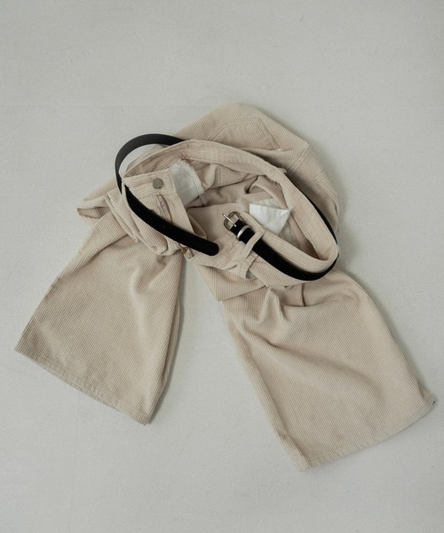 lawgy(ラウジー)の「brushed simple buckle square belt / ブラッシュドシンプルバックルスクエアベルト(ベルト・レディース・ブラック/ライトベージュ・FREE)」の11枚目の写真