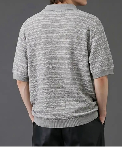 revertical(リバーティカル)の「ランダムボーダー ニットポロシャツ/サマーニット 半袖ポロトップス(Tシャツ/カットソー・メンズ・ブラック/グレー・MEDIUM/LARGE)」の9枚目の写真