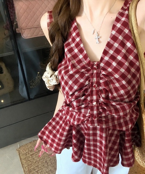 HALEY PESCA(ヘーリーペスカ)の「HALEY PESCA/フロントギャザーチェック柄フレアノースリーブトップス(シャツ/ブラウス・レディース・ブルー/レッド・MEDIUM/SMALL)」の8枚目の写真