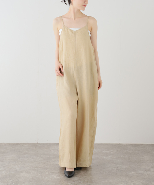 La TOTALITE(ラトータリテ)の「【洗える】Munich/ミューニック リネンサロペット(ワンピース・レディース・ベージュ/ブラック・FREE)」の2枚目の写真