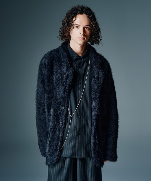 glamb（グラム）の「Nylon Feather Tailored Jacket / ナイロンフェザーテーラードジャケット（テーラードジャケット・メンズ・ブラック/カーキ・S/M/L）」の2枚目の写真
