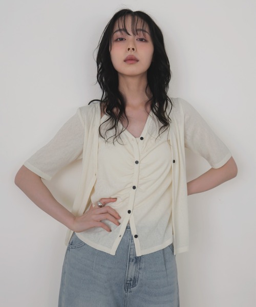 LIAN(リアン)の「ホルターネックレイヤードカーディガン(カーディガン/ボレロ・レディース・ピンク/ブラック/アイボリー/グレー・FREE)」の2枚目の写真