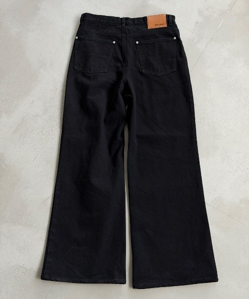 Perushu(ペルーシュ)の「VINTAGE WASHED BOOTSCUT DENIM/ヴィンテージ ウォッシュド ブーツカット デニム(デニムパンツ・メンズ・インディゴブルー/ブラック・LARGE/MEDIUM/SMALL)」の12枚目の写真