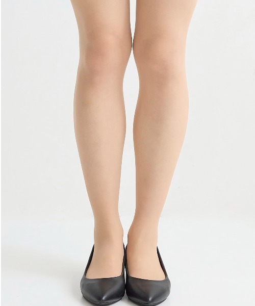 tutuanna（チュチュアンナ）の「[感動のストッキング・着圧]引き締め感エステ級伝線しにくいストッキング（タイツ/ストッキング・レディース・ベージュ系その他3/ベージュ系その他5/ベージュ系その他2/ブラック/ベージュ系その他4・S-M/M-L/L-XL）」の4枚目の写真