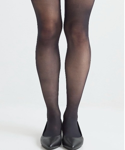 tutuanna（チュチュアンナ）の「[感動のストッキング・着圧]引き締め感エステ級伝線しにくいストッキング（タイツ/ストッキング・レディース・ベージュ系その他3/ベージュ系その他5/ベージュ系その他2/ブラック/ベージュ系その他4・S-M/M-L/L-XL）」の2枚目の写真