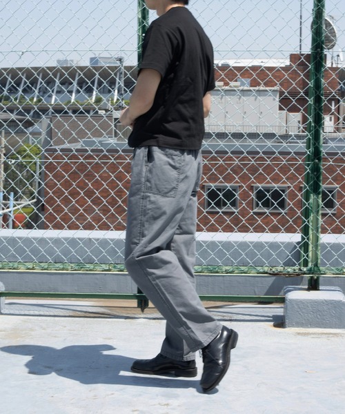 UNIVERSAL OVERALL(ユニバーサルオーバーオール)の「CHILLPAN TAPERED/チルパンツ/ライトダックパンツ/テーパードパンツ(その他パンツ・メンズ・ブラック/グレー/ベージュ/ネイビー・L/M)」の2枚目の写真