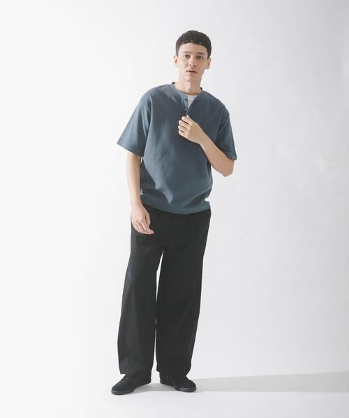 URBAN RESEARCH Sonny Label(アーバンリサーチサニーレーベル)の「ワッフルヘンリーネックTシャツ(Tシャツ/カットソー・メンズ・チャコールグレー/ブルー系その他/ホワイト・MEDIUM/LARGE)」の6枚目の写真