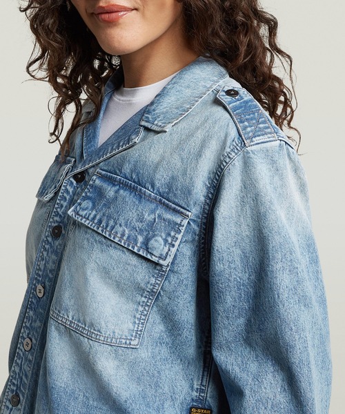 G-STAR(ジースター)の「Boxy Relaxed 2-pocket Shirt/ボックスシルエットリラックス2ポケットデニムシャツ(シャツ/ブラウス・レディース・ライトインディゴブルー・SMALL/MEDIUM/X-SMALL)」の4枚目の写真