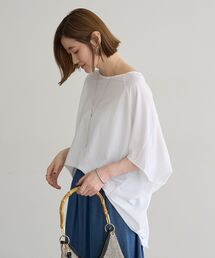 異素材切替バックデザインプルオーバー