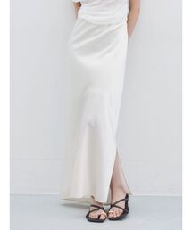 LAGUNAMOON | スリットサテンナロースカート 【夏服】【オフィスカジュアル】【マシンウォッシャブル】【接触冷感】(スカート)