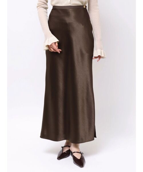 LAGUNAMOON(ラグナムーン)の「スリットサテンナロースカート 【夏服】【オフィスカジュアル】【マシンウォッシャブル】【接触冷感】(スカート・レディース・アイボリー/ブラウン・MEDIUM/SMALL)」の10枚目の写真