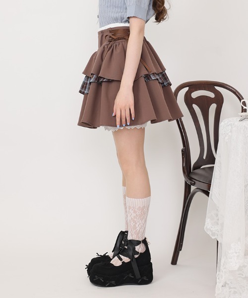 axes femme POETIQUE(アクシーズファムポエティック)の「イレヘムティアードミニスカート(スカート・レディース・グレー/ブラウン/ワイン・MEDIUM)」の5枚目の写真