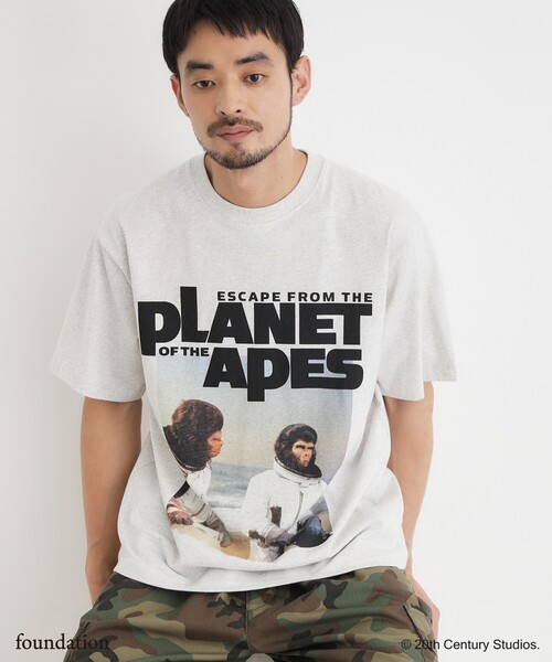 Right-on（ライトオン）の「【Right-on別注】ムービープリントTシャツ（Tシャツ/カットソー・レディース・ホワイト系1/チャコール/チャコールグレー/ライトグレー/ホワイト/ライトブルー・06/05/04）」の16枚目の写真