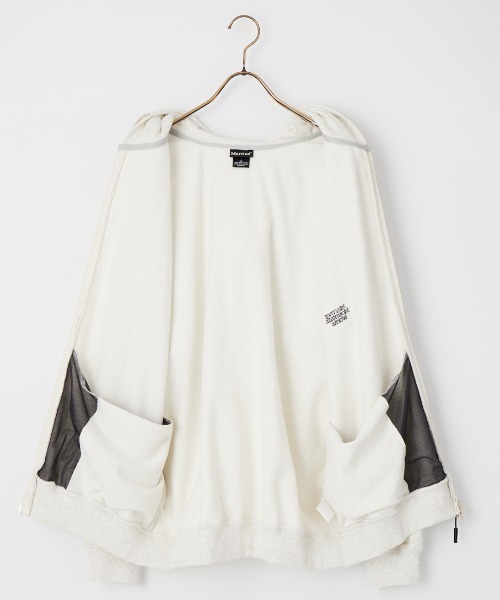 MARMOT（マーモット）の「【WEB先行予約】[Marmot/マーモット] 別注 ワンポイントロゴ刺繍 ジップパーカー（パーカー・レディース・ブラック/アッシュグレー・S/M/L/XL）」の12枚目の写真