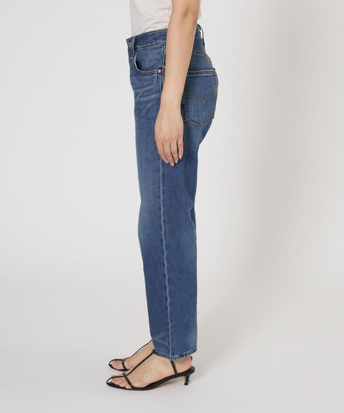 Levi's(リーバイス)の「【Levi's】<BABYLONE Exclusive>90's ANKLE DENIM(デニムパンツ・レディース・ライトブルー・27/26/25/24)」の14枚目の写真