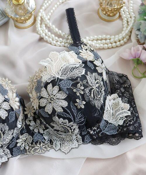 Risa Magli(リサマリ)の「アデラ ブラジャー (D-F) <D Make Type>(ブラジャー・レディース・ブラック/グリーン系/ベビーピンク・E70/E75/F80/E65/D80/D75/D70/D65/F75/F70/F65/E80)」の13枚目の写真