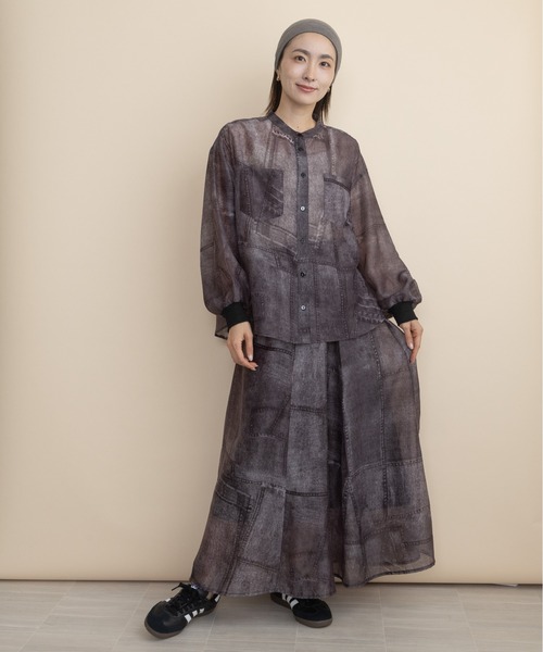 lodie(ロディ)の「【セットアップ可】デニム風シアープリント マキシスカート(スカート・レディース・ネイビー/ブラック・FREE)」の14枚目の写真